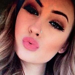 Meet your Posher, Destiny